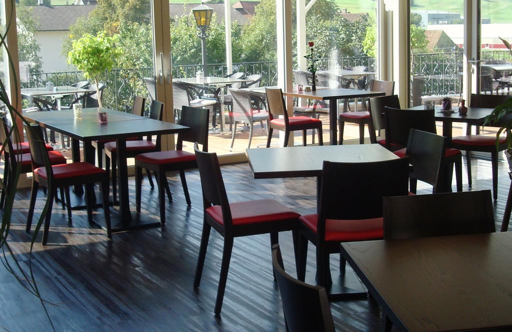 Hotel Gasthof Kreuz Вельшенрор Экстерьер фото