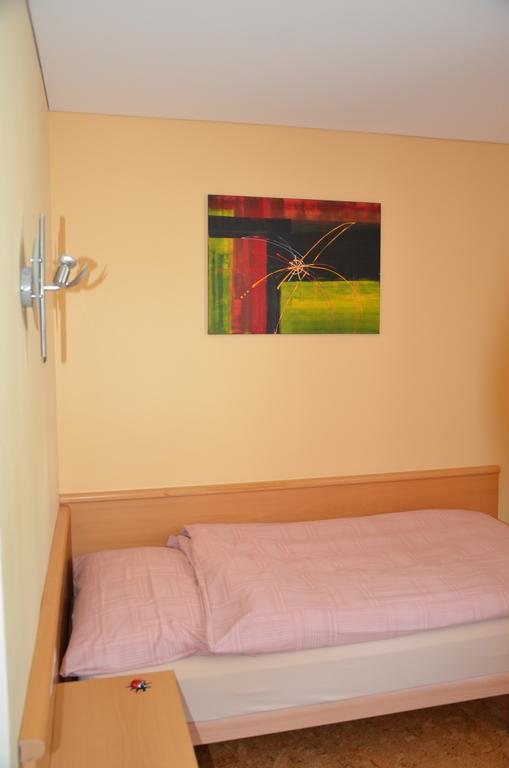 Hotel Gasthof Kreuz Вельшенрор Экстерьер фото